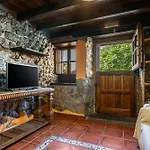 El Llosin Country house *